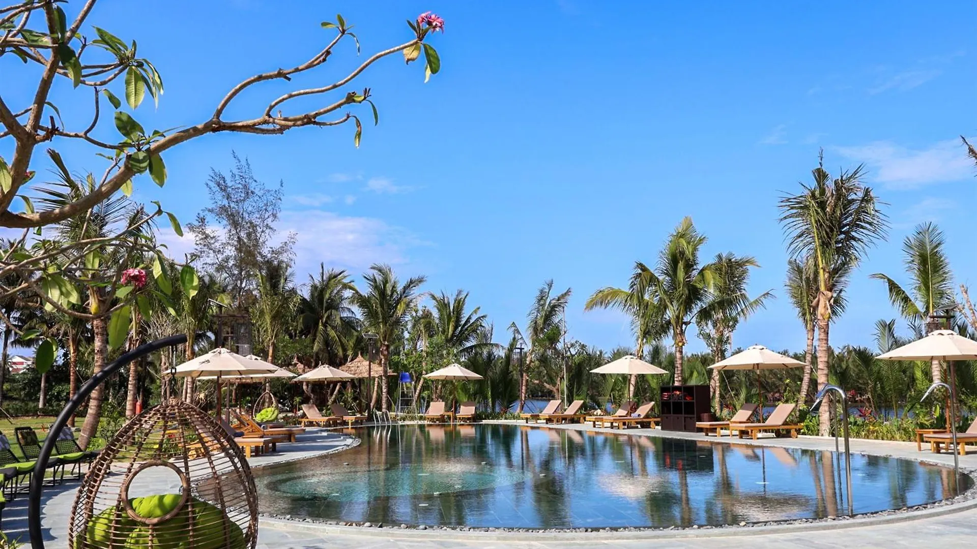 Nesta Hoian Resort & Spa Hoi An 5*,  Wietnam