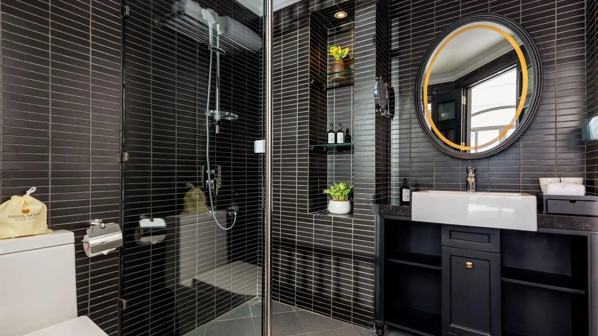 Nesta Hoian Resort & Spa Hoi An 5*,  Vietname